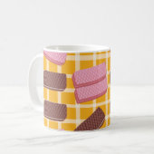 シームレス違うウエハー コーヒーマグカップ (正面左)