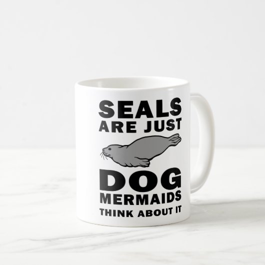 シールは人魚がそれについて考えるちょうど犬です コーヒーマグカップ (正面右)