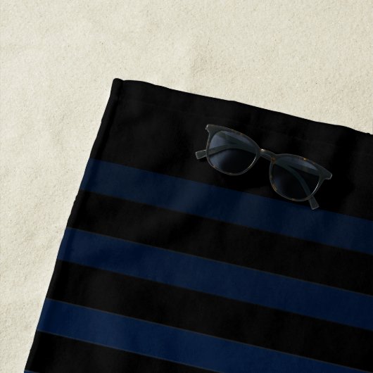 シー航海のいかりお名前またはボートネイビー&ブラック ビーチタオル (インサイチュ)