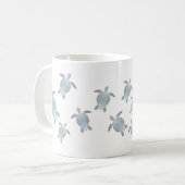 シー・タートルズ・モノグラム コーヒーマグカップ (正面左)