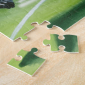 ジェイ・スロックモートンがボールを蹴るサッカー選手 ジグソーパズル (側面)