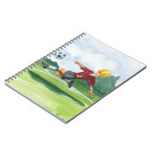 ジェイ・スロックモートンがボールを蹴るサッカー選手 ノートブック (左側)