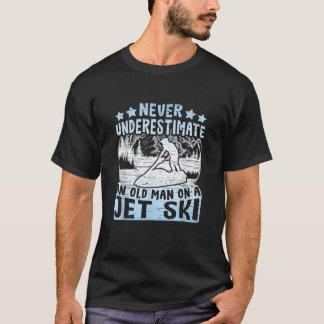 ジェットスキーヴィンテージジェットスキーの老人 Tシャツ