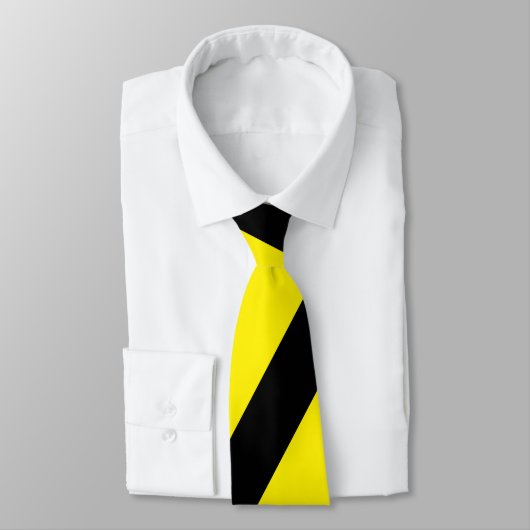 ジェット燃料のみ ネクタイ (タイ)