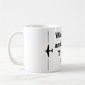 ジェット燃料航空マグを起こして匂いを嗅ぐ コーヒーマグカップ (左)