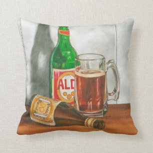 ジェニファーGoldberger著ビールが付いている静物画 クッション