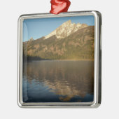 ジェニー湖Iでの反射 メタルオーナメント (左)