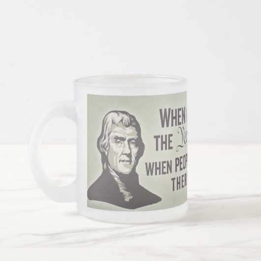 ジェファーソンの自由の引用文のマグ フロストグラスマグカップ (左)