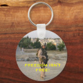 ジェフ4自由は自由ではない! キーホルダー (正面)