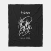 ジェミニ- (占星術の)十二宮図の印 フリースブランケット (正面)