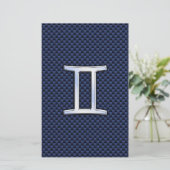 ジェミニ〔占星術の〕十二宮図サインオンブルーカーボンファイバースタイル 便箋 (スタンド正面)