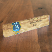 ジェムモノグラム、ブルーサファイア、パーチメント デスクネームプレート (側面)