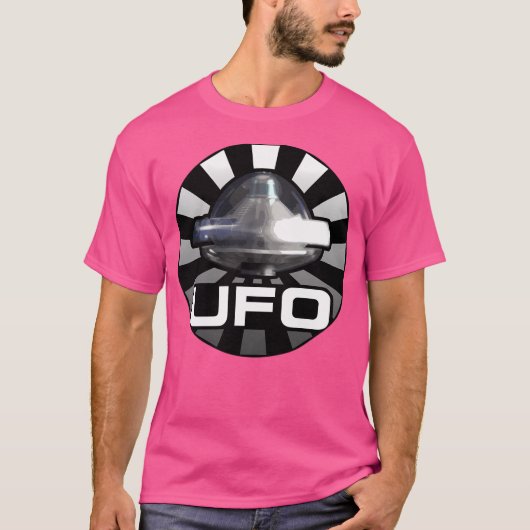 ジェリー・アンダーソンのUfo -エイリアン宇宙船 Tシャツ (正面)