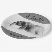 ジェントルジャイアントエレファント高鍵写真と文字 ペーパープレート (アングル)