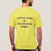 ジェームス木はDaのフードにあります! Tシャツ (裏面)