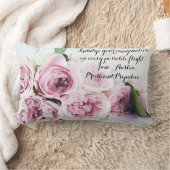 ジェーンオースティンプライド&偏見ブック引用文ピンクローズ ランバークッション (ブランケット)