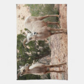 ジオおもしろいン国立公園のヒツジ キッチンタオル (縦)