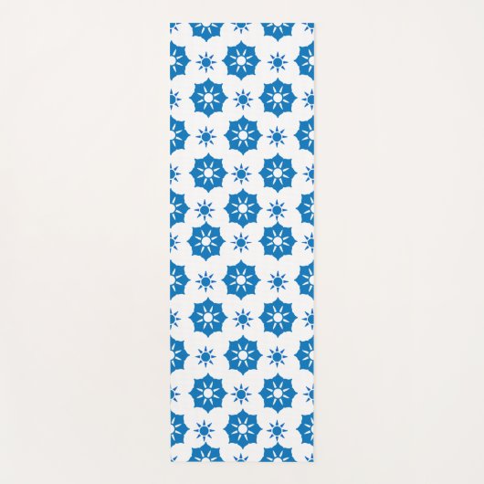 ジオメトエレガントリフローラの青と白のパターン ヨガマット (正面)