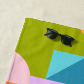 ジオメトカラフルリシェイプのコラージュパーソナライズされた ビーチタオル (インサイチュ)