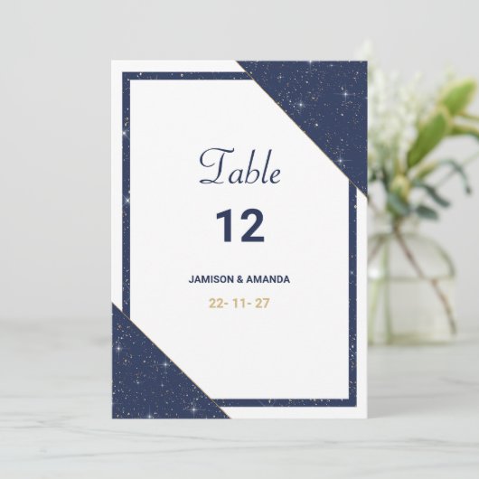 ジオメトリブルーの白い金ゴールドグリッター表の番号 招待状 (スタンド正面)