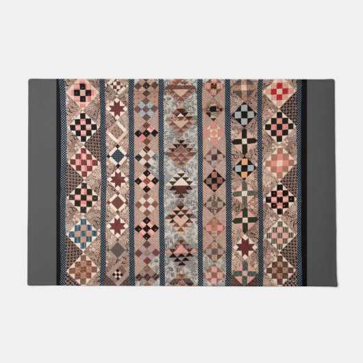 ジオメトリ形状を持つキルト ドアマット (正面)