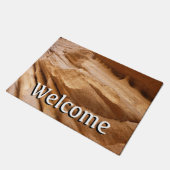 ジオンキャニオンウォールIIレッドロック抽象芸術写真 ドアマット (アングル)