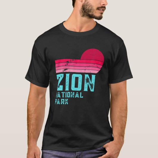 ジオン国立公園 |レトロ80'S 動揺して Tシャツ (正面)