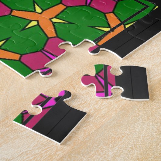 ジグはパズル-組み立てられた抽象的な繰り返しパターン--を見ました ジグソーパズル (側面)