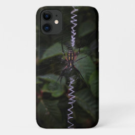 ジグザグのクモの巣のクモ iPhone 11 ケース