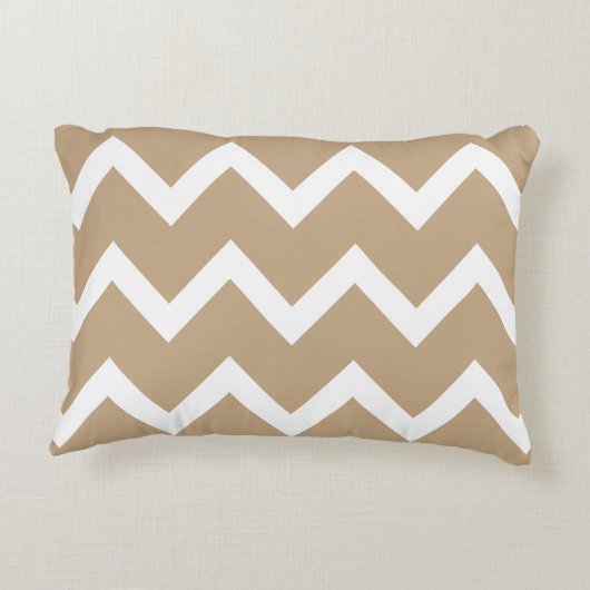 ジグザグ形のシェブロンのアクセントの枕-アーモンド アクセントクッション (裏面)