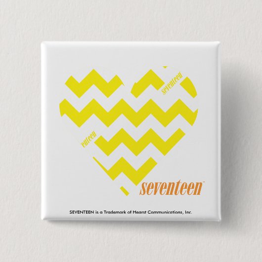 ジグザグ形の黄色4 缶バッジ (正面)