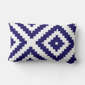 ジグザグ形幾何学的なパターンコバルトブルーおよび白 ランバークッション (裏面)