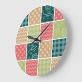 ジグザグ、シェブロン、ギンガム、水玉模様、パッチワーク ラージ壁時計 (傾斜)