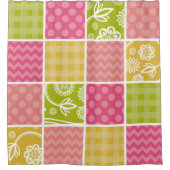 ジグザグ、シェブロン、水玉模様、ギンガム、パッチワーク シャワーカーテン (正面)