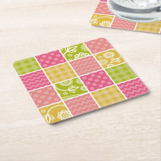 ジグザグ、シェブロン、水玉模様、ギンガム、パッチワーク スクエアペーパーコースター (アングル)
