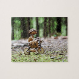 ジグソー小妖精や小人を作業するバイク上のアコーンパズル ジグソーパズル