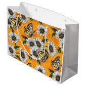 ジゼベルの蝶とデイジーの花 ラージペーパーバッグ (裏面アングル)