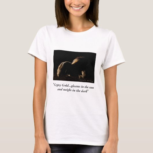 ジプシーの金ゴールドの女性のジプシーのVannerのワイシャツ Tシャツ (正面)