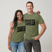 ジムでのトレーニングを制覇せよ Tシャツ (ユニセックス)