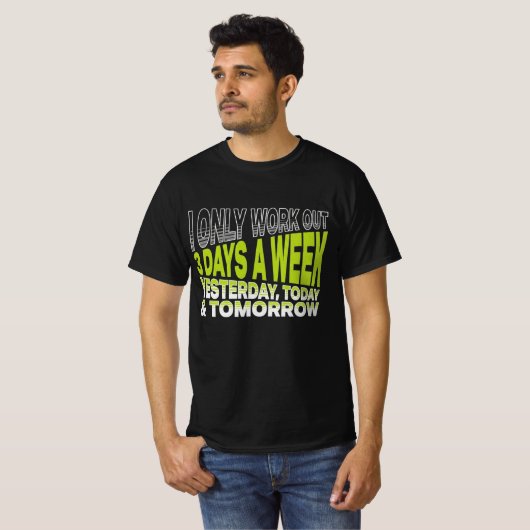 ジムで3日だけ運動する人への面白いギフト Tシャツ (正面フル)