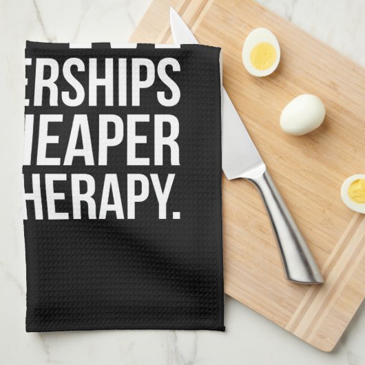 ジムのメンバーシップはセラピーより安い – トレーニング キッチンタオル (四つ折り)