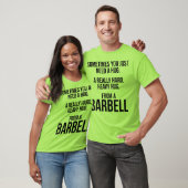 ジムのユーモア:時にはバーベルからハグが必要 Tシャツ (ユニセックス)