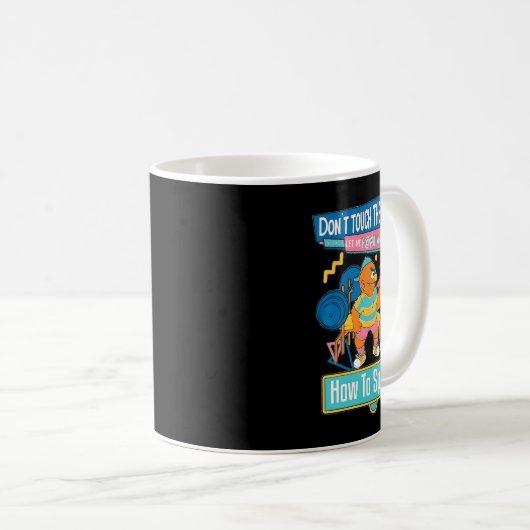 ジムを見つける方法ウエイトリフティングボディビルフィチン コーヒーマグカップ (正面右)