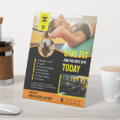 ジム・サービスの台座看板 台座サイン (インサイチュ)