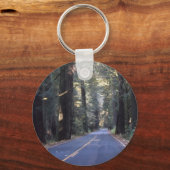 ジャイアンツ大通り – ハンボルト・レッドウッズ州パーク キーホルダー (正面)