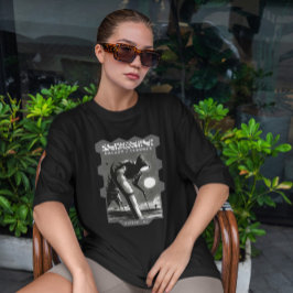 ジャイアントエイリアンモンスター Tシャツ