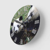 ジャイアントパンダ遊は愛する/パンドラ家族 ラウンド壁時計 (傾斜)