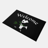 ジャイアントパンダ食べサブブラック ドアマット (アングル)