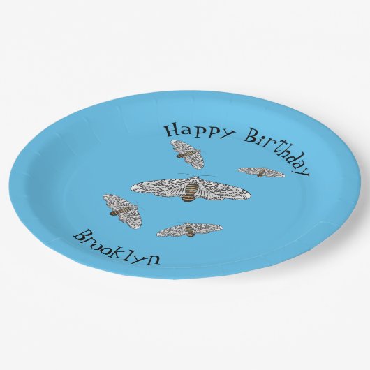 ジャイアントヒョウの蛾の漫画イラストレーション ペーパープレート (アングル)