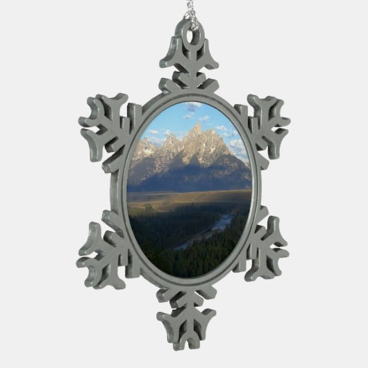 ジャクソンホールマウンテンズ(グランドテトンナショナルパーク) スノーフレークピューターオーナメント (左)